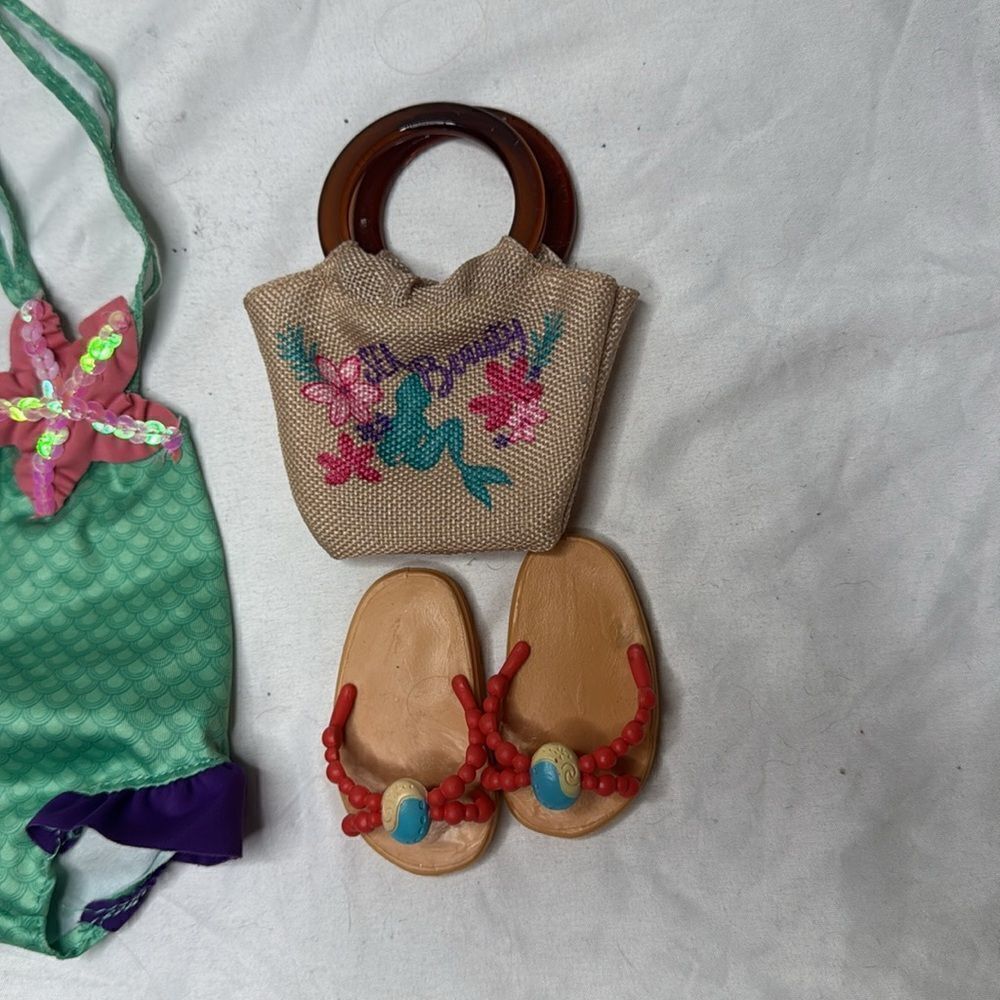18 Inch Doll Beach Outfit. - Picture 2 of 5